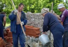Так начиналось восстановление храма Святителя Николая в селе Никольское-на-Еманче в 2008 году.